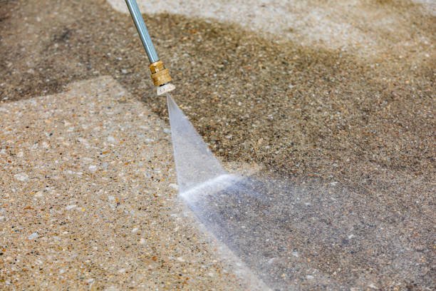 Best Pool Deck Cleaning  in Cameron, WI